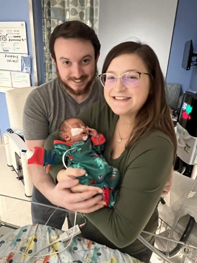 Image of Jensen with parents