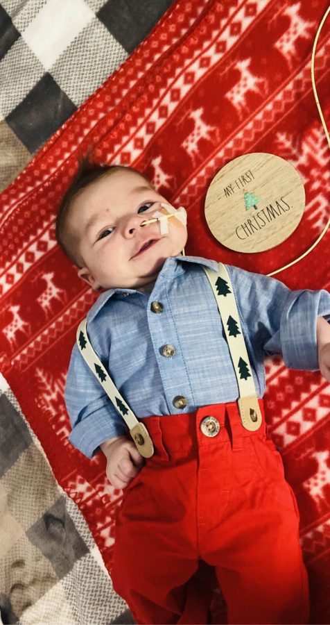 Image of Holsten - Holsten's first Christmas